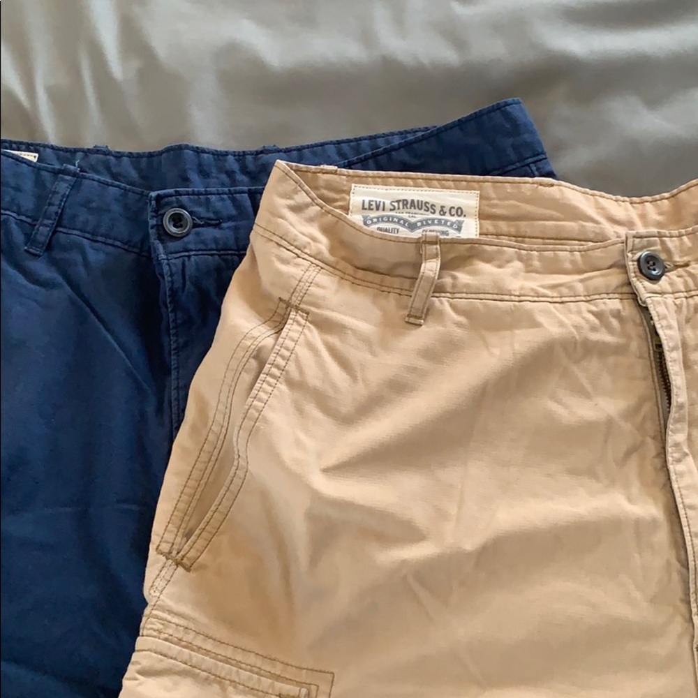 Bundle! Two pairs of Levi’s cargo shorts, men’s 34